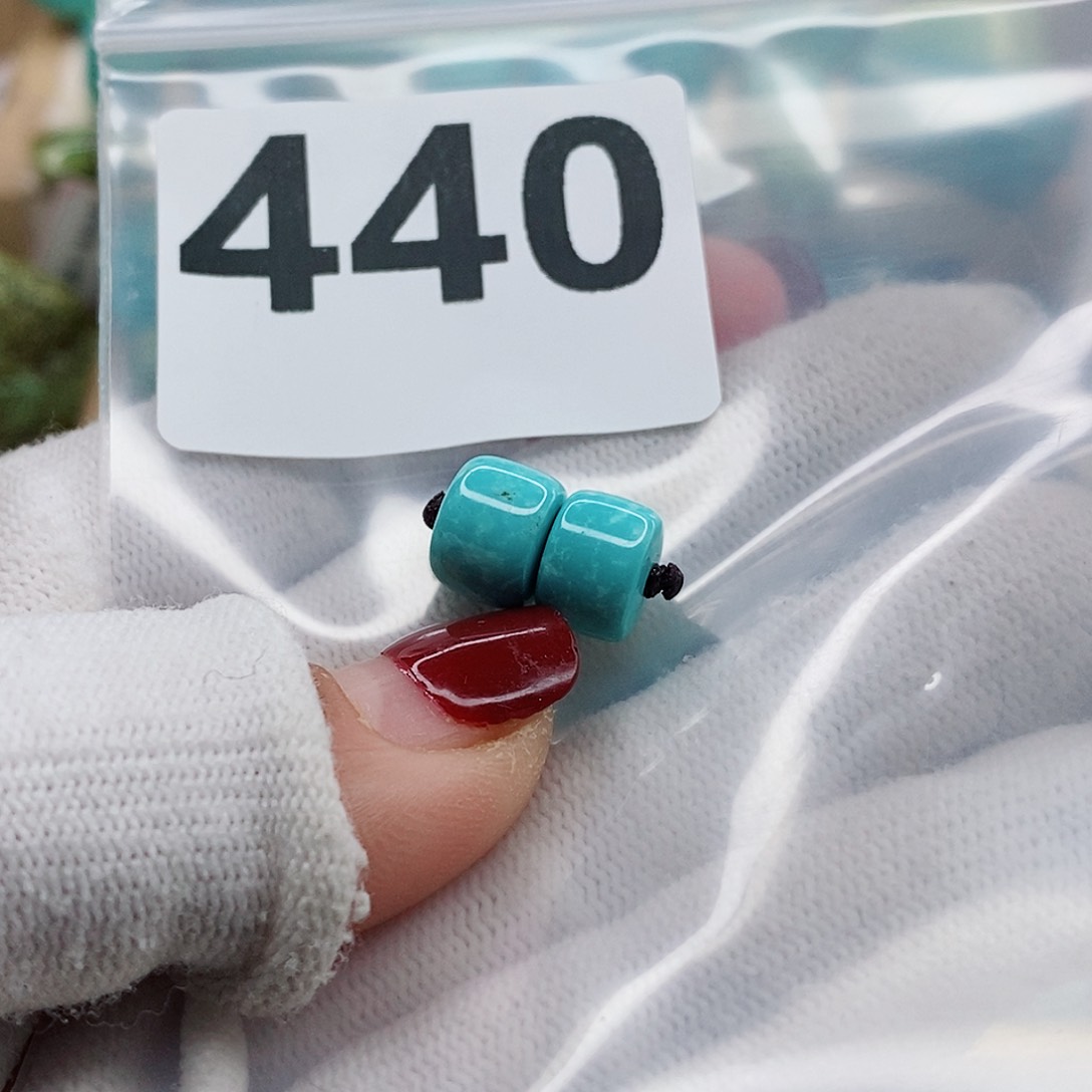 绿松石颈饰未镶嵌