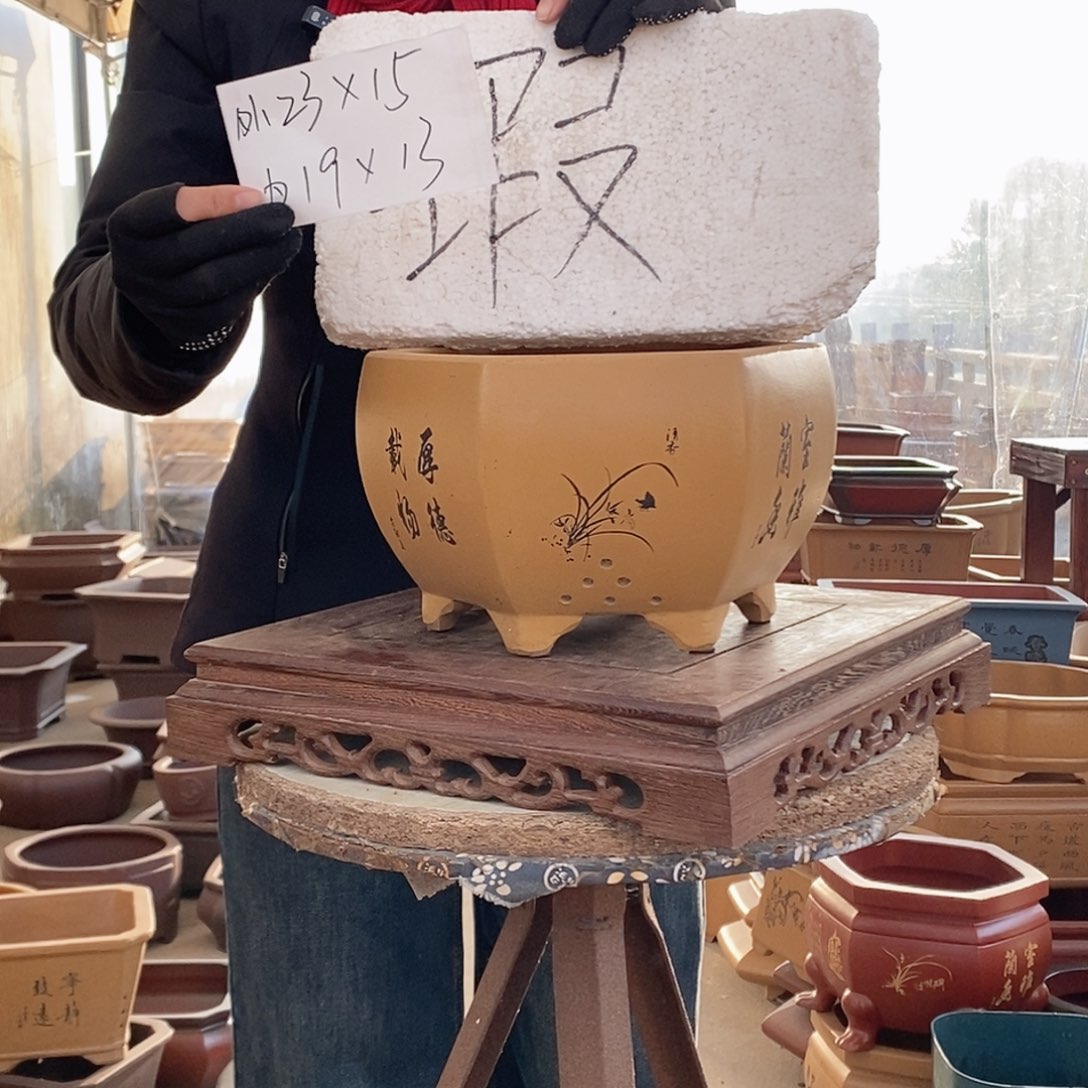 紫砂花盆紫砂花盆