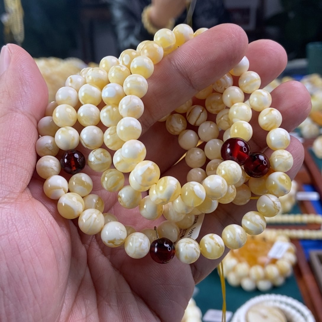 琥珀珠宝奇石未镶嵌8金瓷白虎皮108，35.88