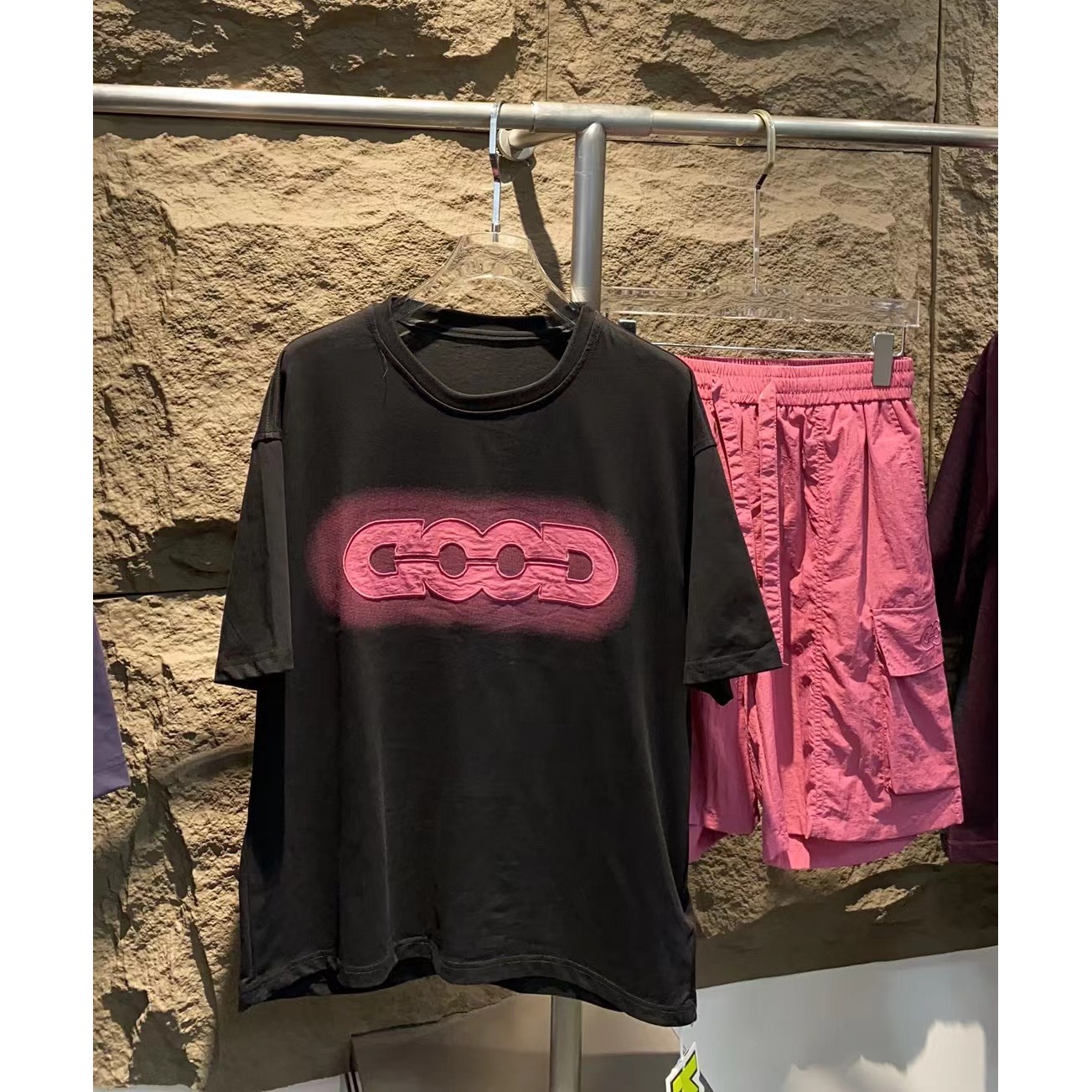 大占推荐  528  休闲时尚潮牌套装