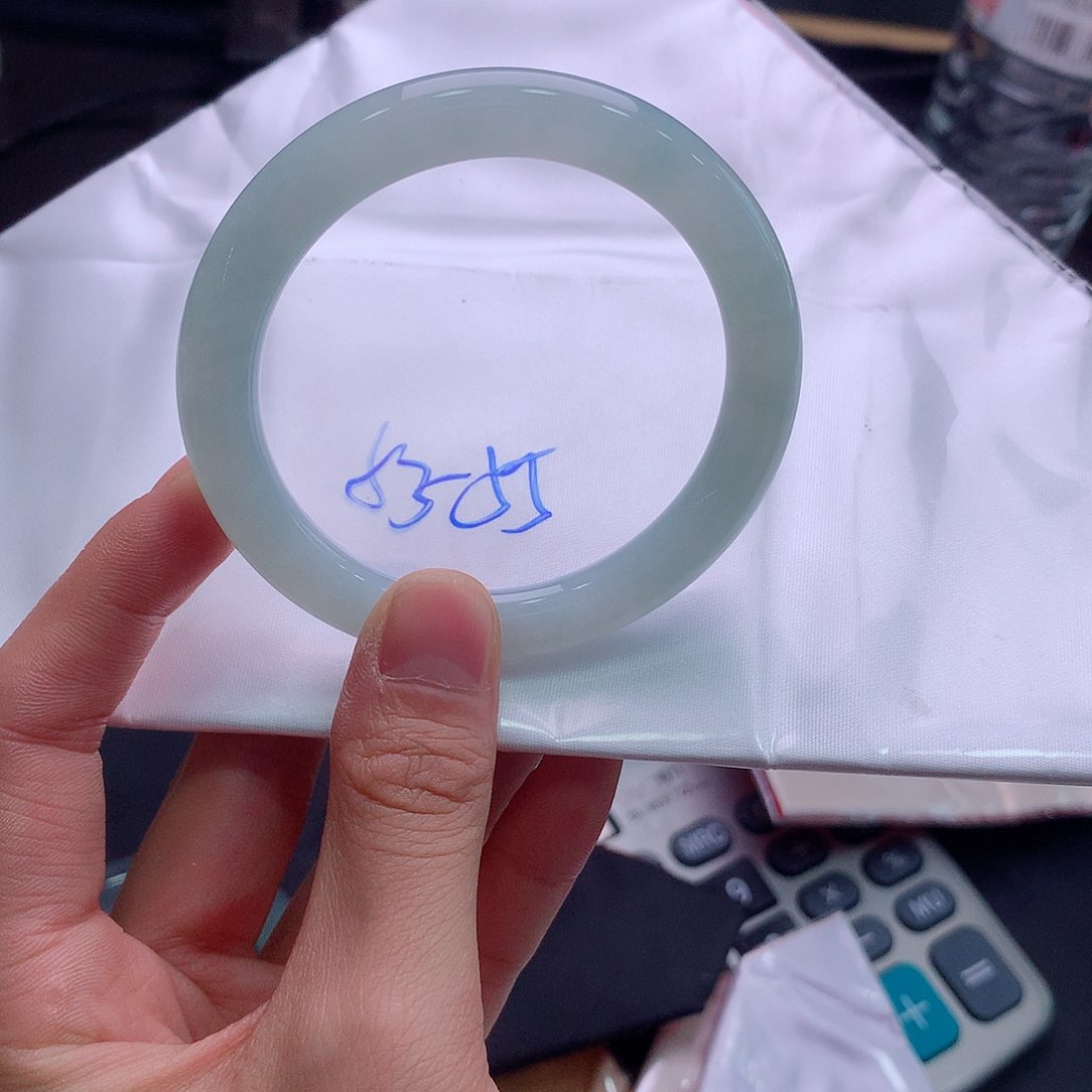 未镶嵌手镯翡翠翡翠