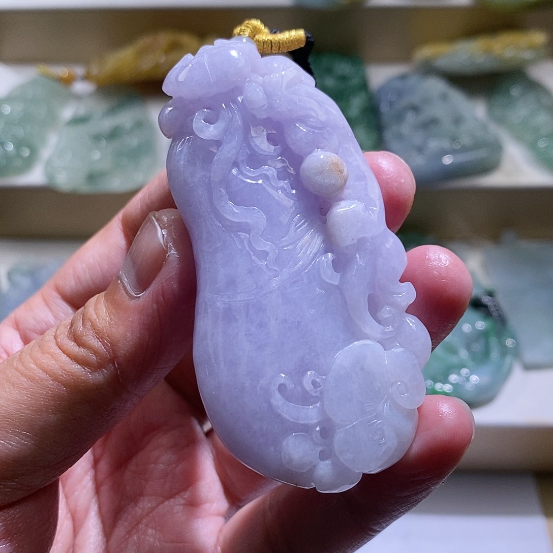 【闪购商品】翡翠颈饰未镶嵌福瓜