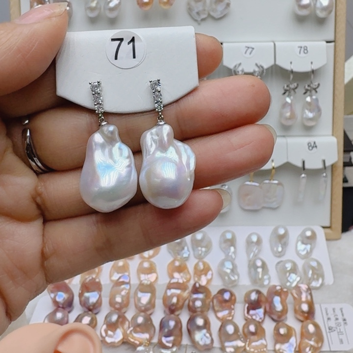 享***j颈饰未镶嵌淡水珍珠