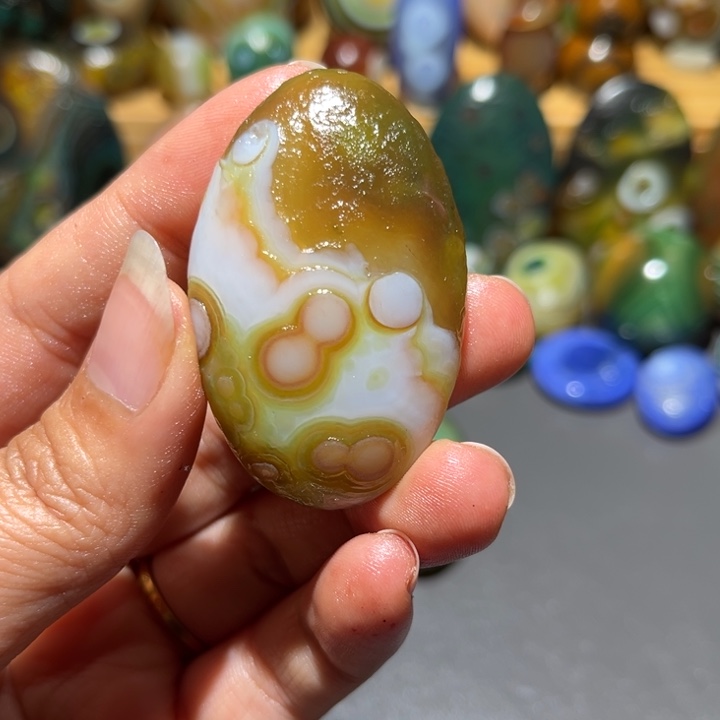 北***风玛瑙/玉髓未镶嵌颈饰