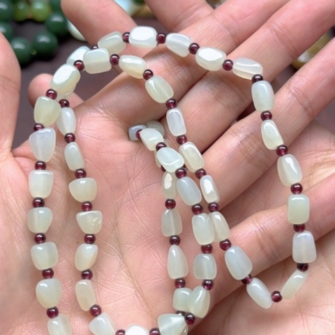 和田玉项链未镶嵌