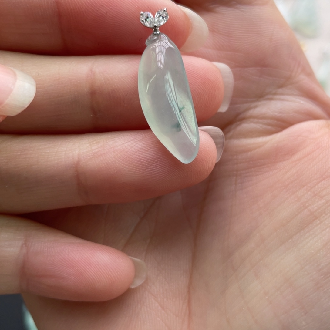 李****翡翠未镶嵌颈饰金扣福瓜