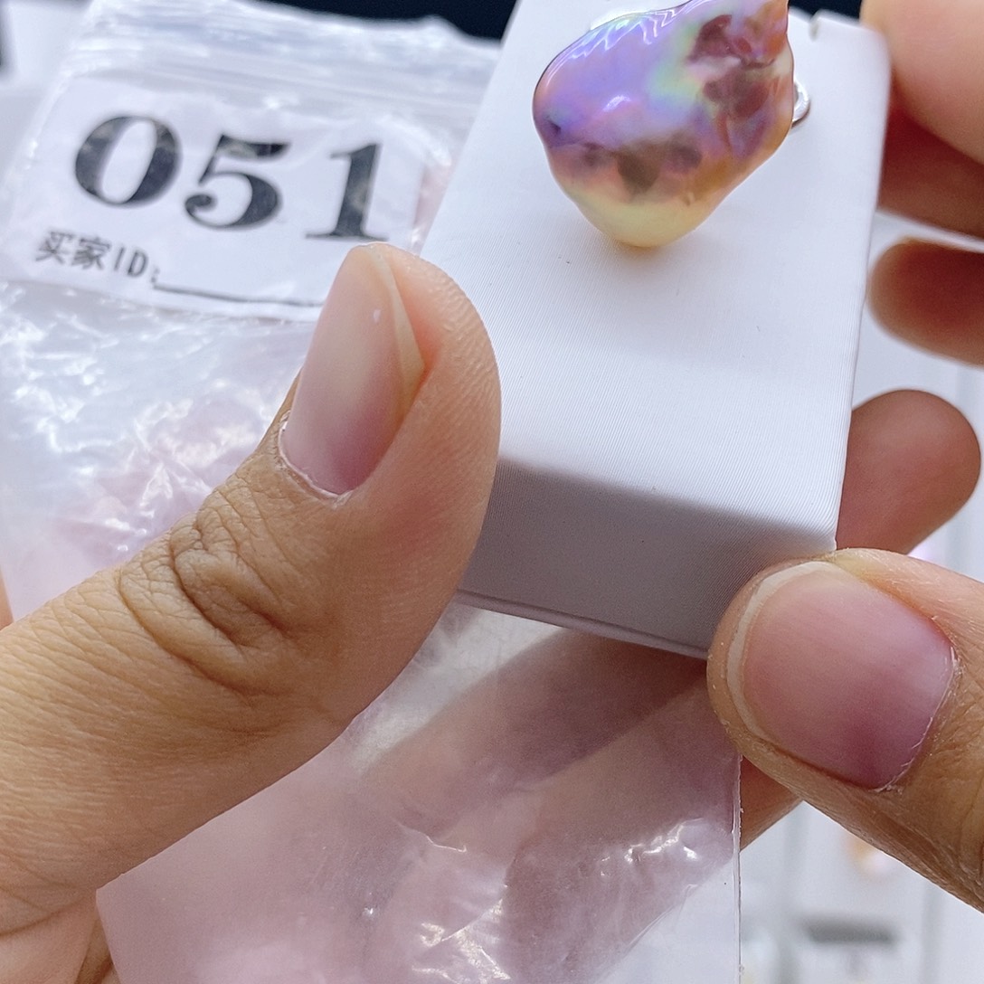 淡水珍珠钛钢颈饰