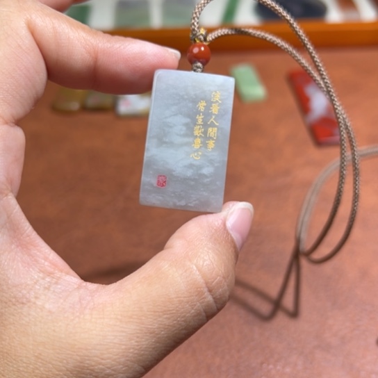 和田玉（糖玉）未镶嵌包链