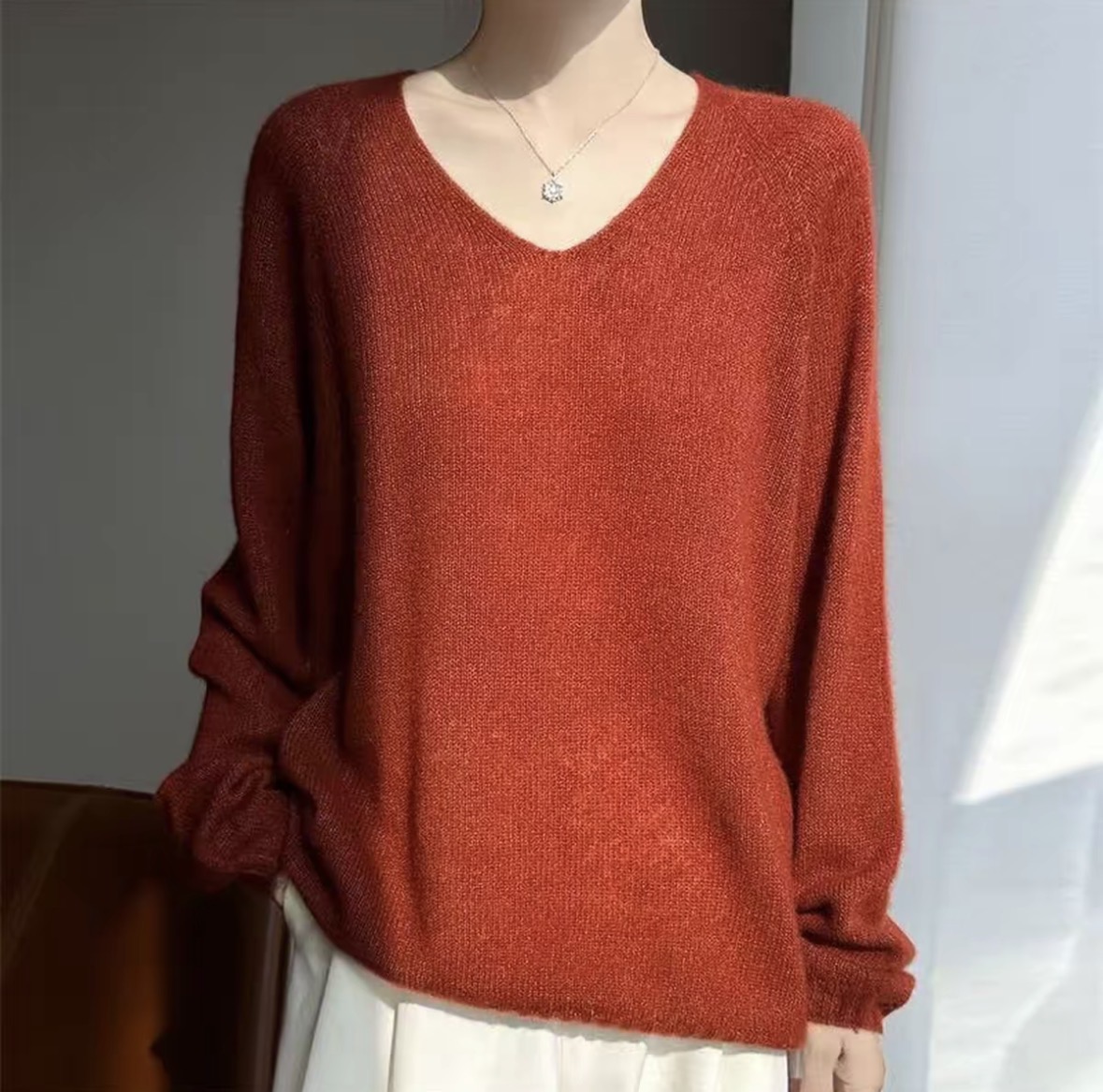 【今禧】康宝莱75%山羊绒衫25%桑蚕丝V领宽松一线成衣无缝慵懒毛衣