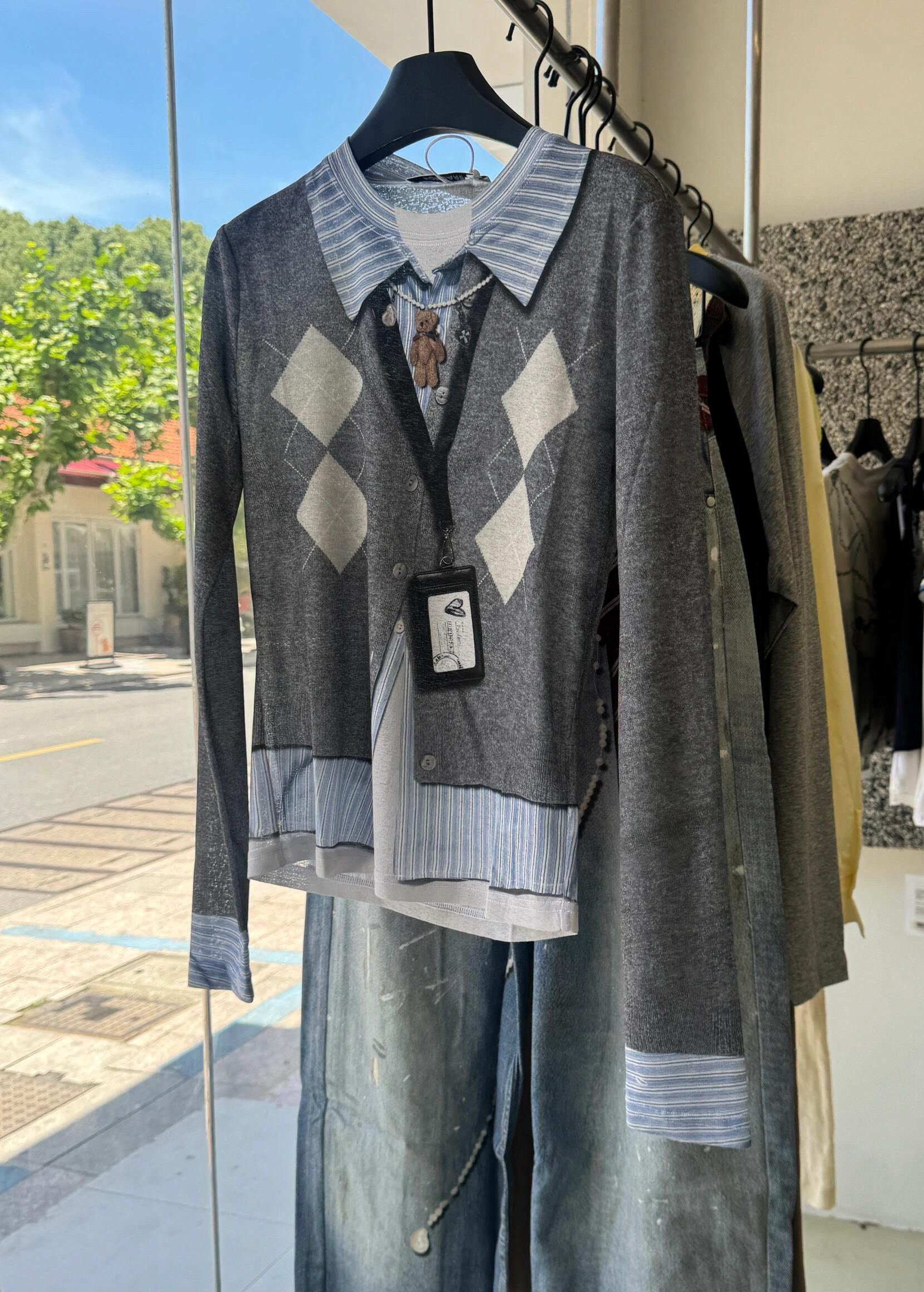 现货爆品FOR蝶福开衫早秋设计师趣味假两件3D印花工牌菱格打底衫