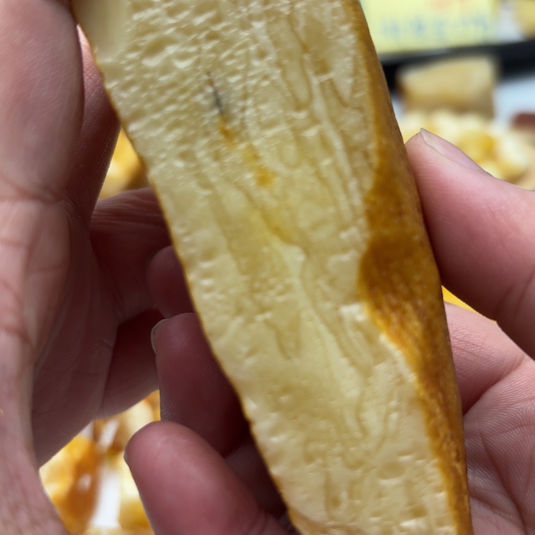 定制琥珀未镶嵌八****?