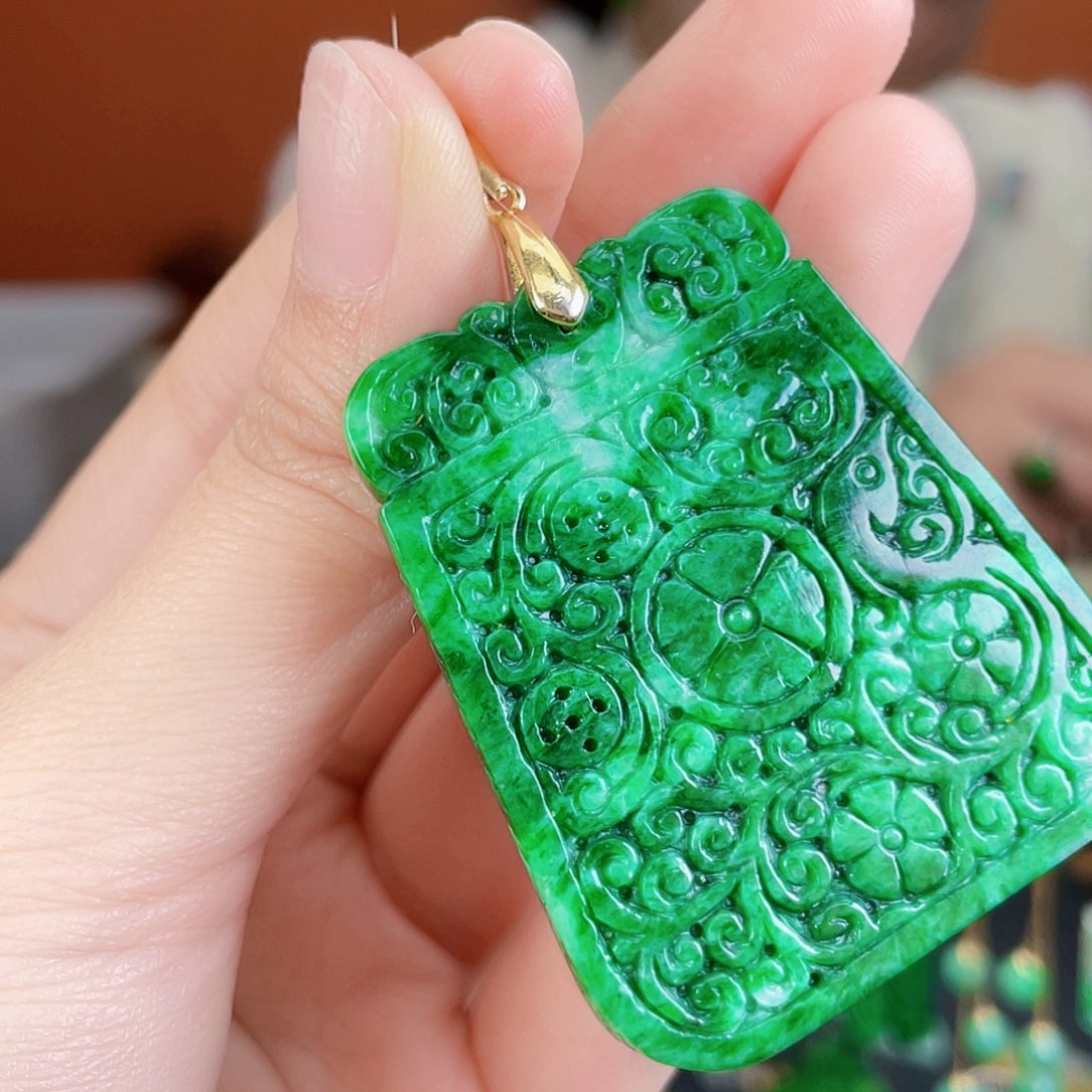 翡翠未镶嵌耳饰饰品