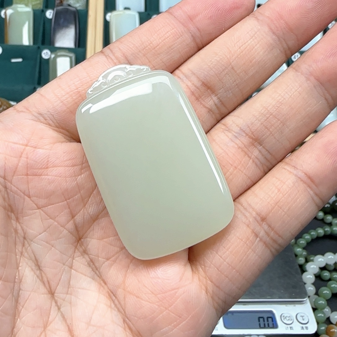 和田玉未镶嵌挂件