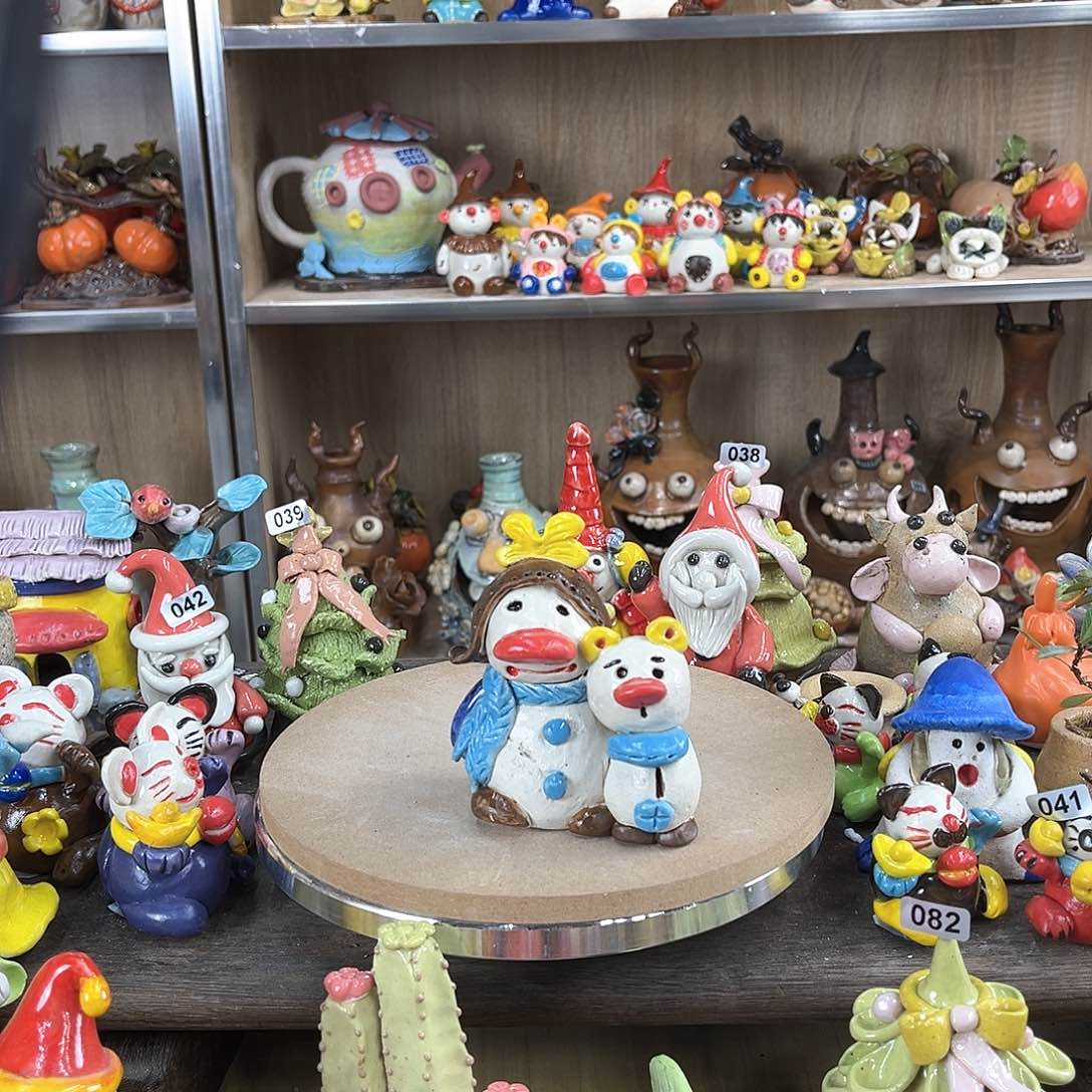 摆件手工陶瓷摆件29