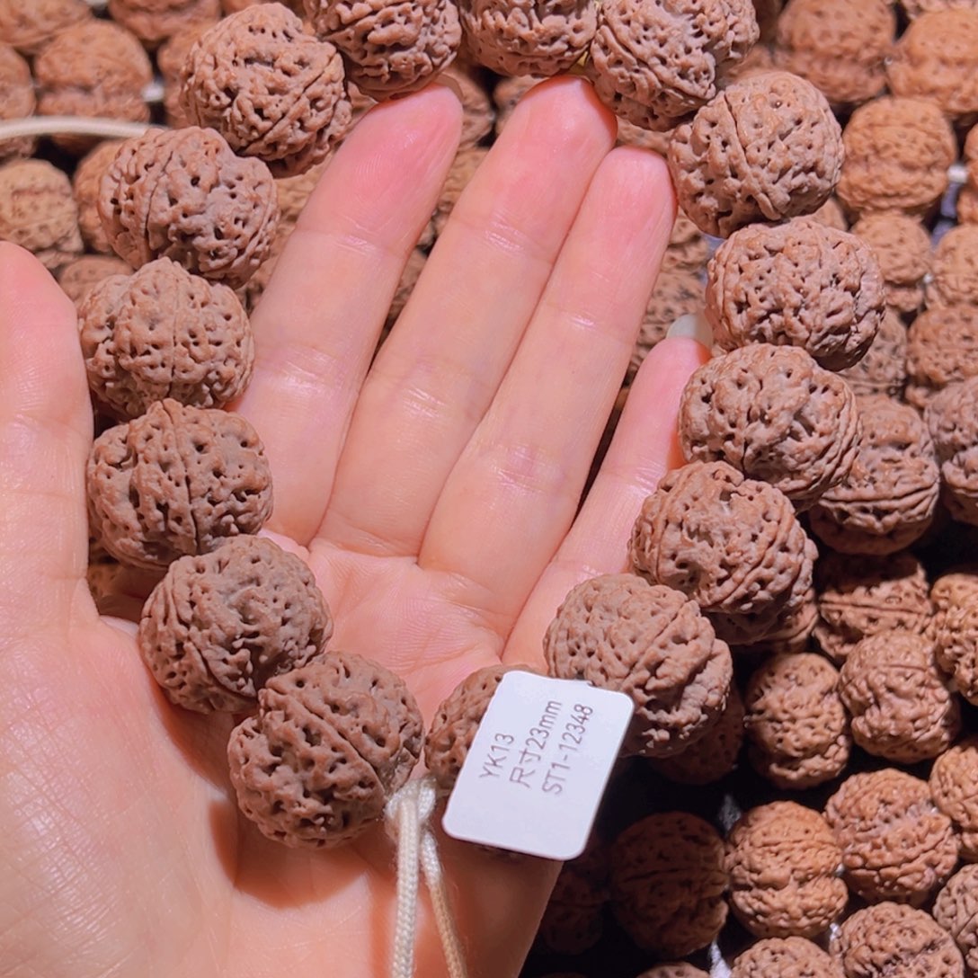 顾***ღ手串金刚菩提蜂窝梅花