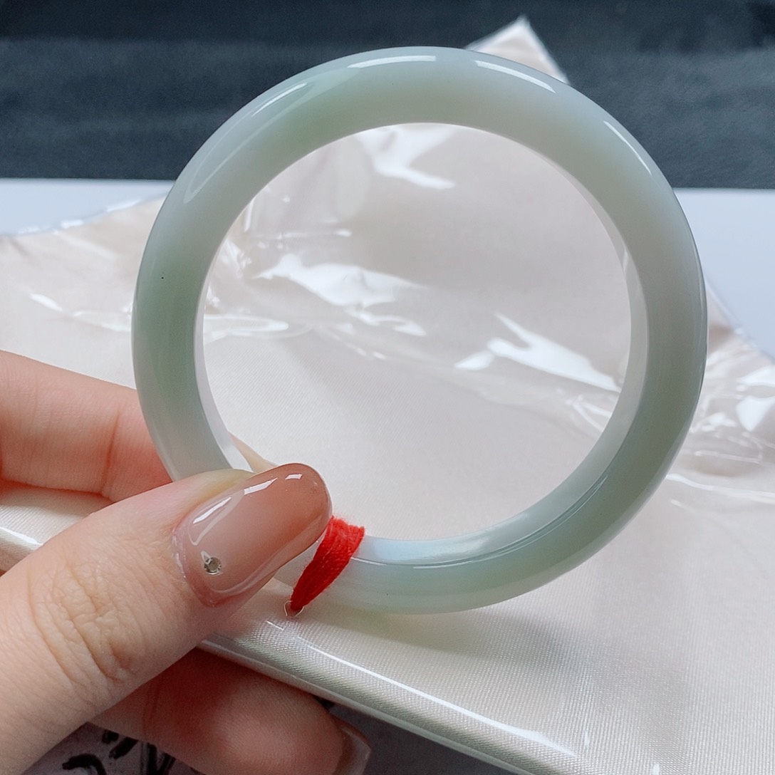 【闪购商品】未镶嵌手镯翡翠444号