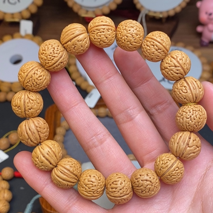 桃核手串荔枝15A........