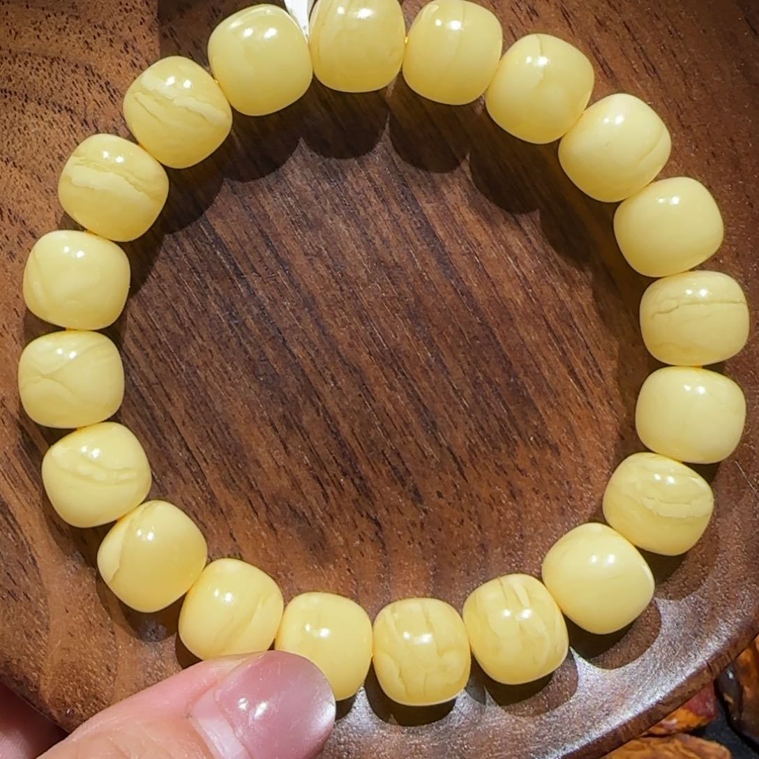 定制琥珀未镶嵌专属定制