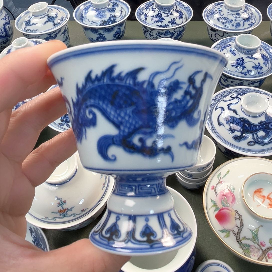 杯青花瓷器青花瓷器