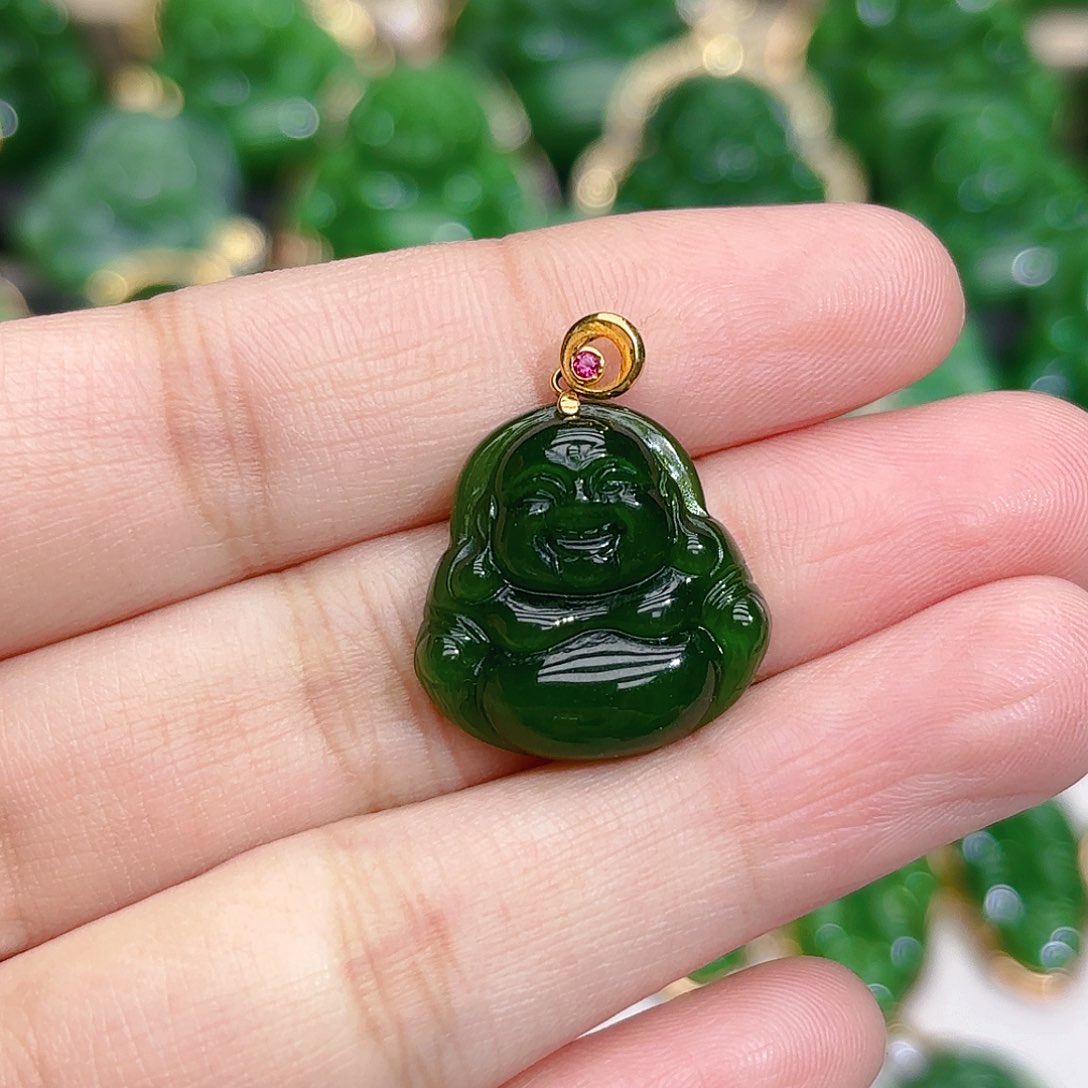 和田玉（碧玉）颈饰18K金镶嵌