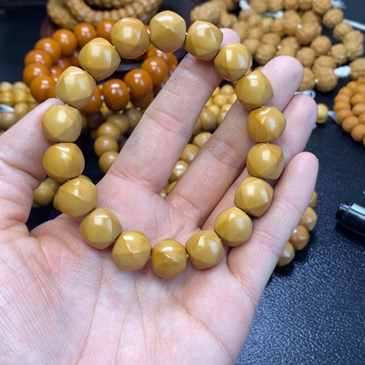 猴头核桃吊坠猴头