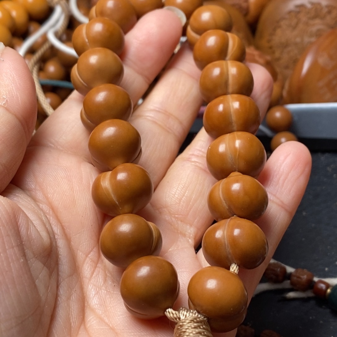 吊坠猴头核桃猴头