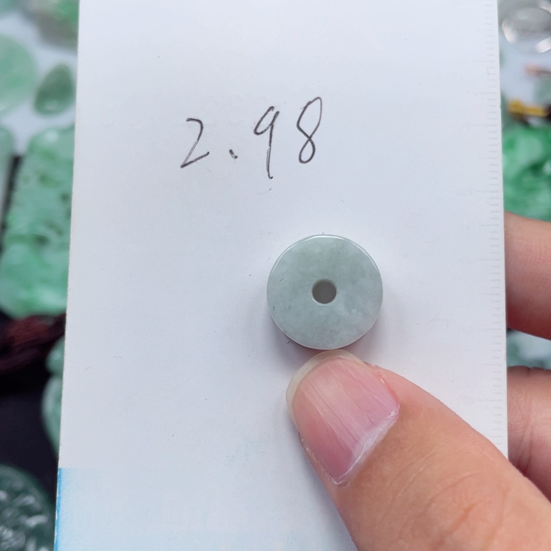 翡翠颈饰未镶嵌9585888888888