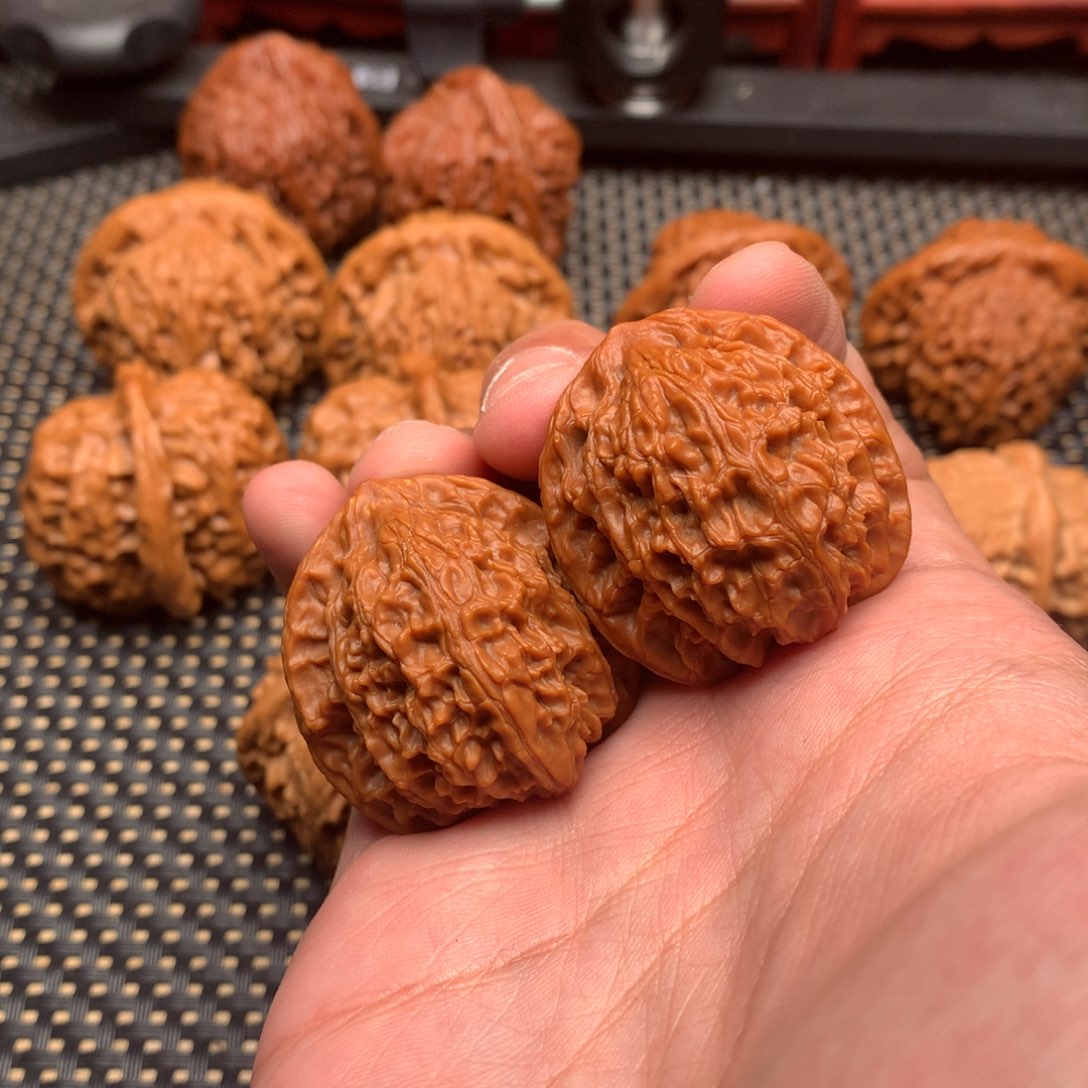 文玩核桃吊坠平顶34