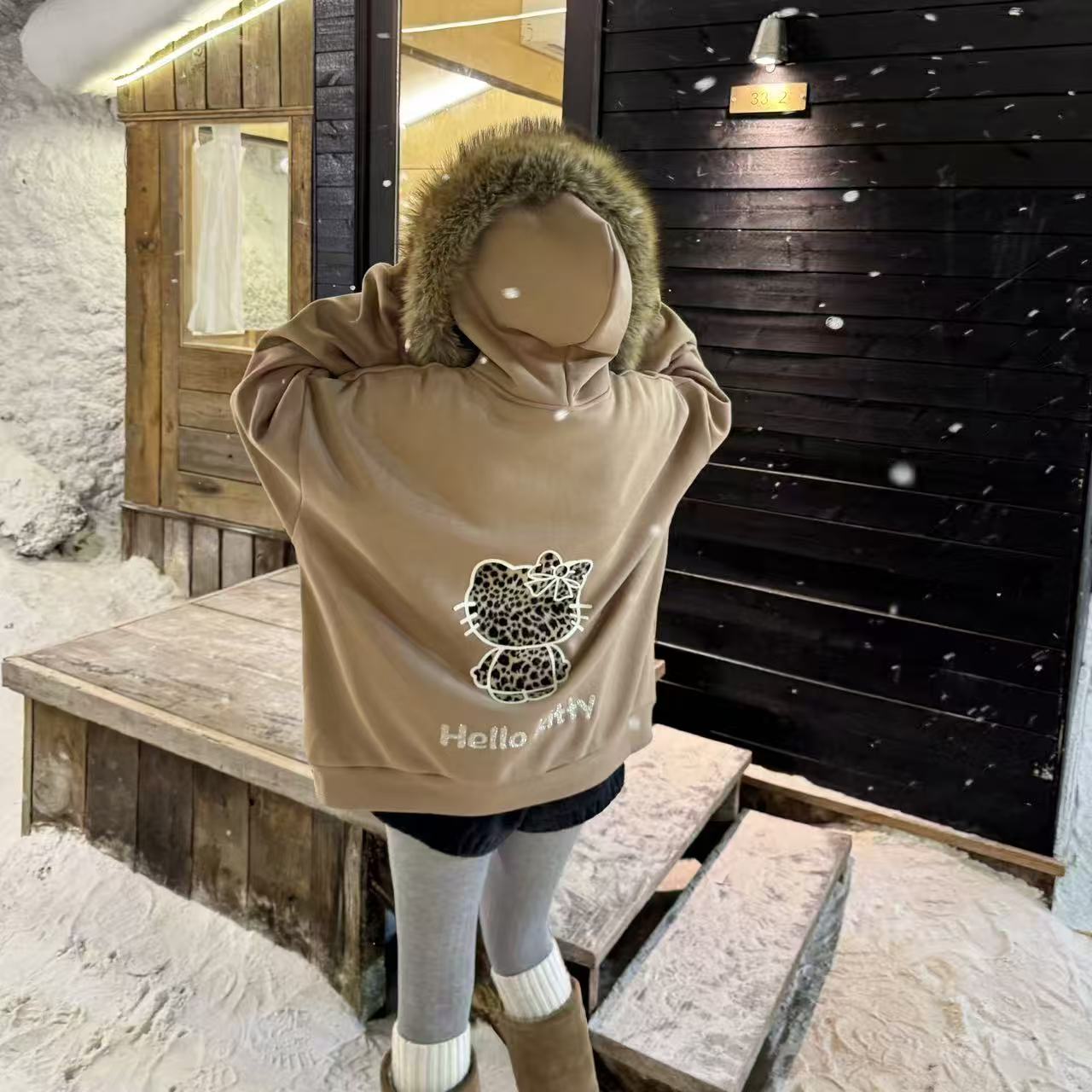 【小婵定制】深卡其连帽卫衣女秋季小众设计感贴布豹纹连帽外套