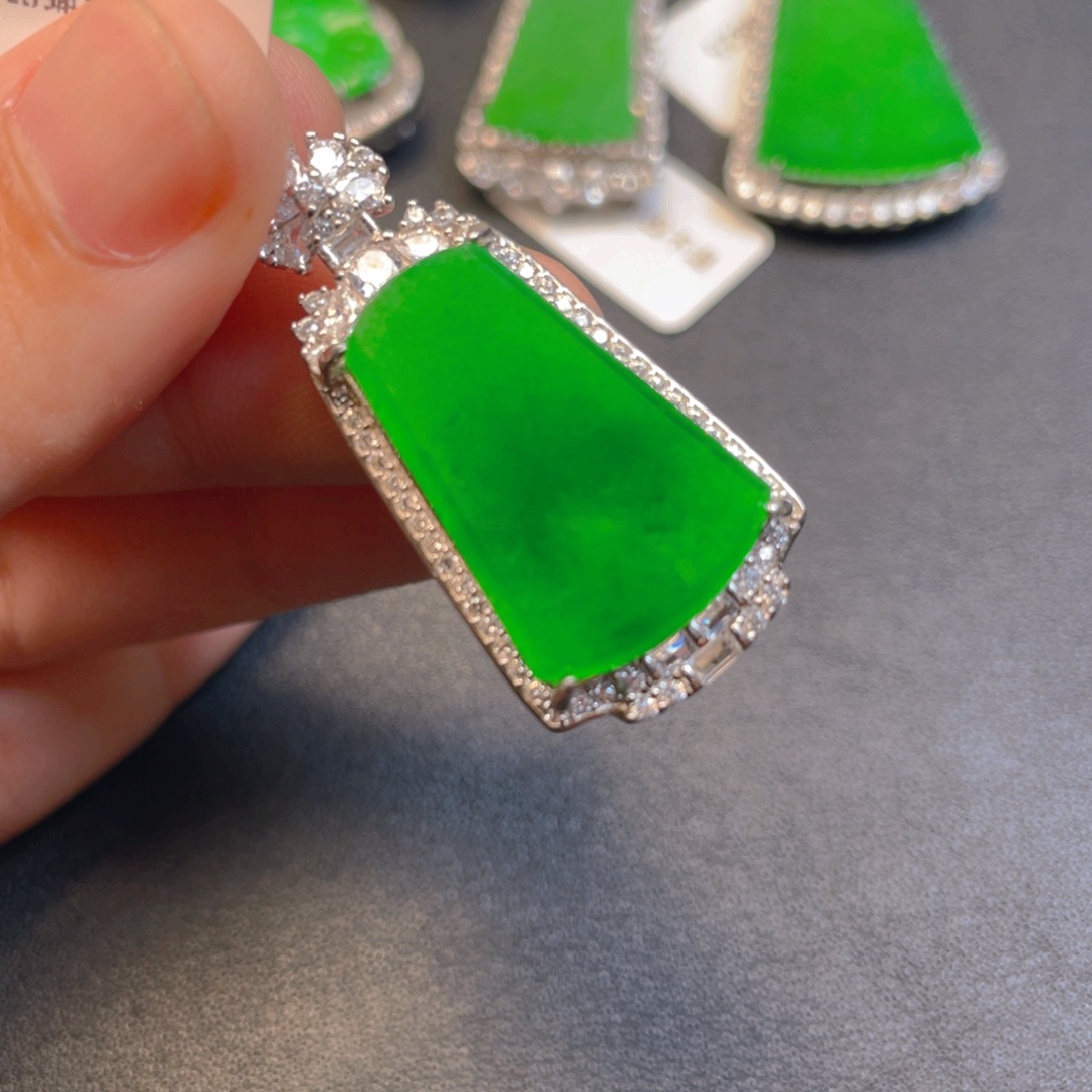 翡翠银S925镶嵌吊坠(不含链)