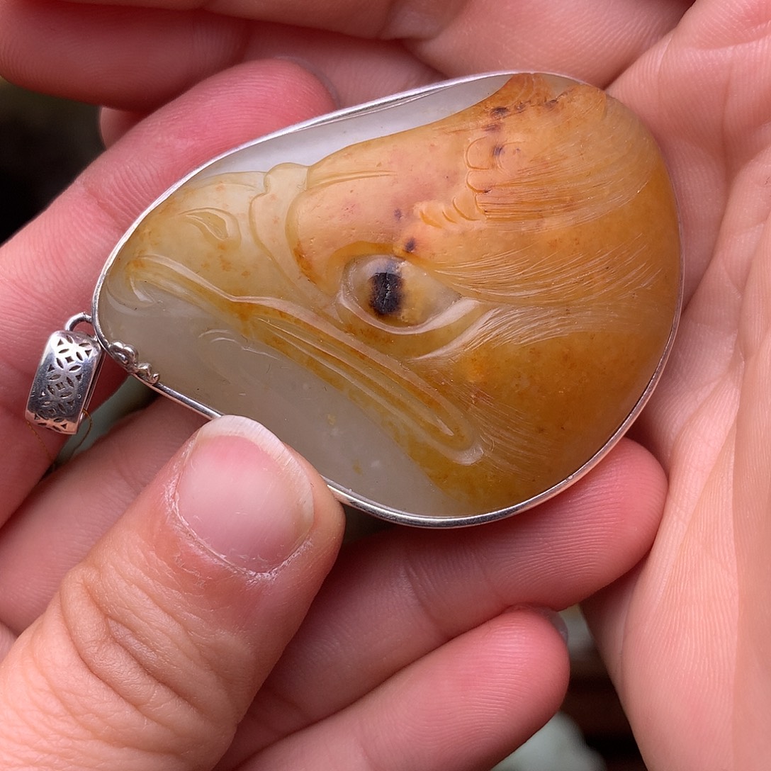 和田玉未镶嵌挂件