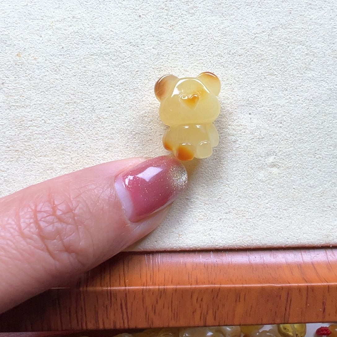 琥珀吊坠(不含链)未镶嵌局