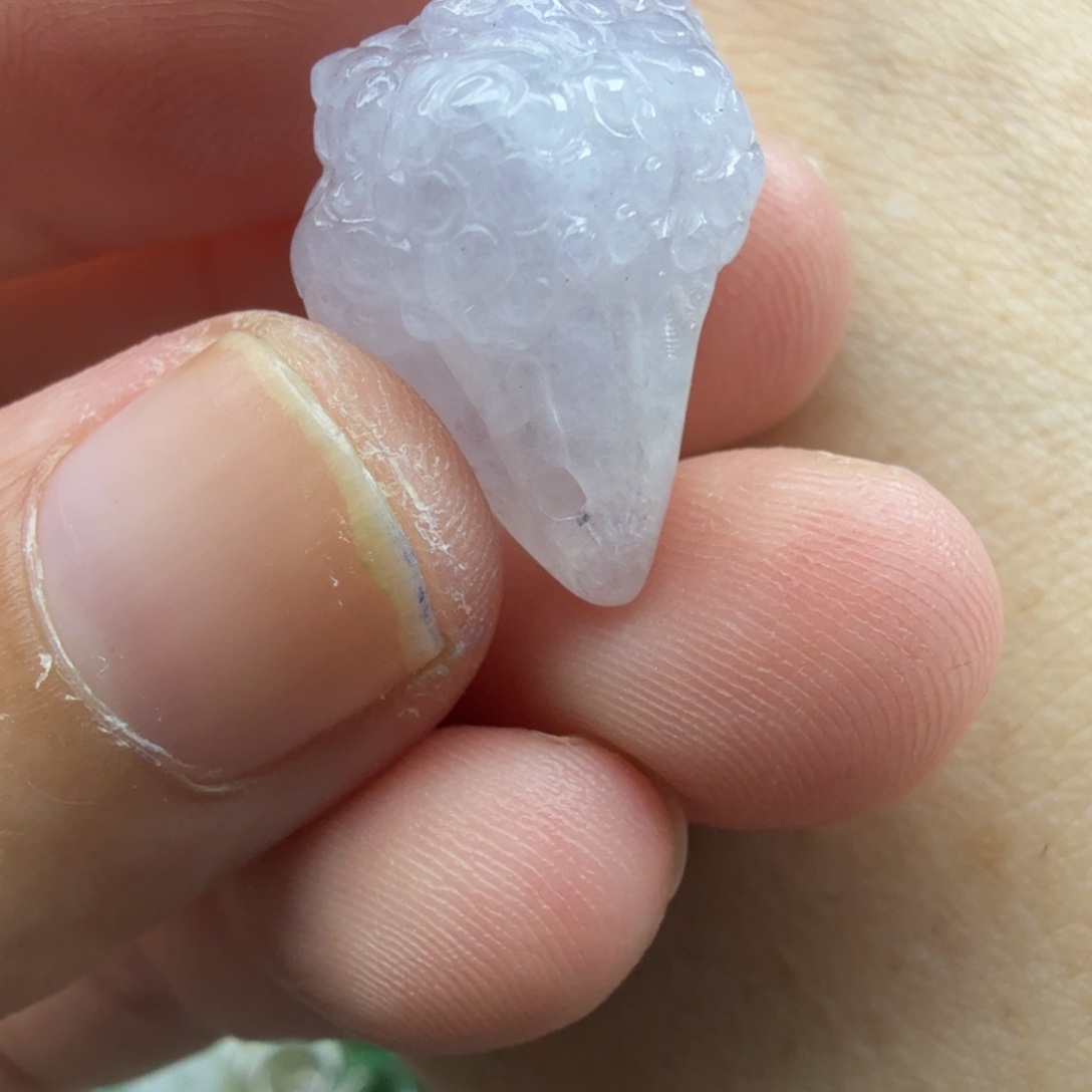 翡翠未镶嵌颈饰68