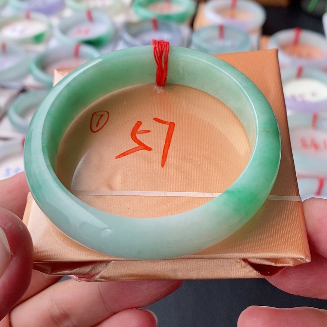 翡翠手镯未镶嵌7号链接