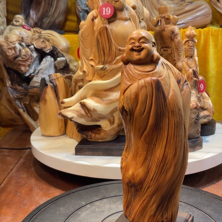 柏木（崖柏）崖柏   弥勒