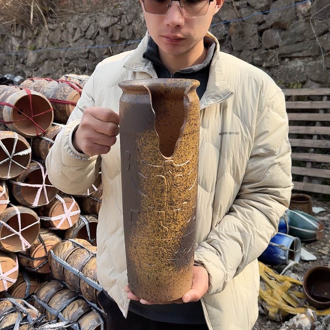 紫砂花盆口14.5高38（一个缺口哦