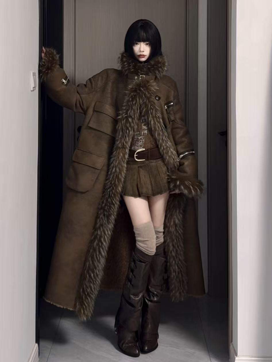 2025冬上新设计款 皮毛一体时尚复古潮流百搭冬季短外套25169