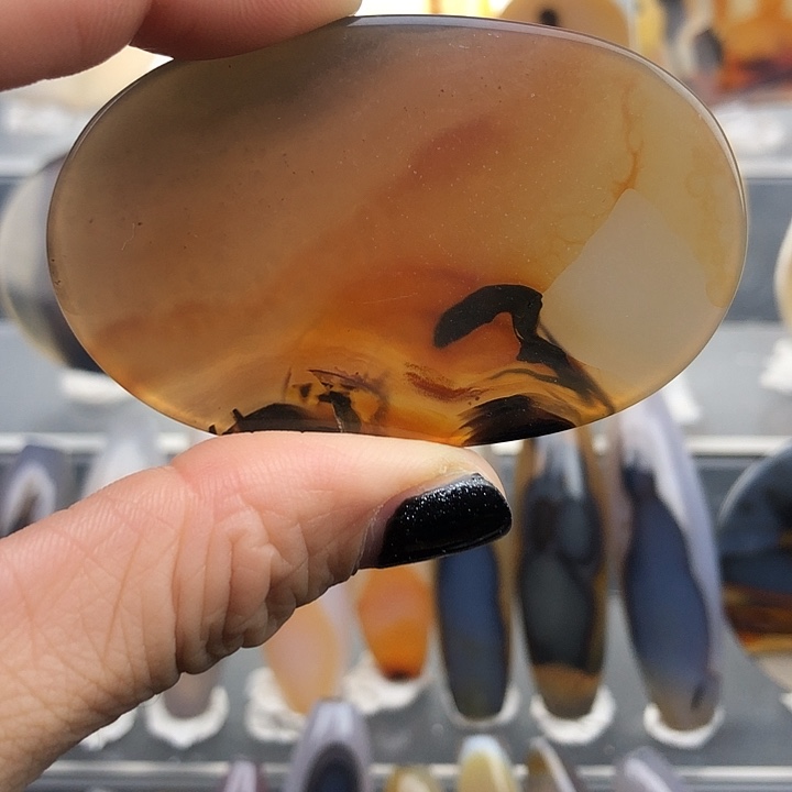 查罗石未镶嵌珠宝半成品138