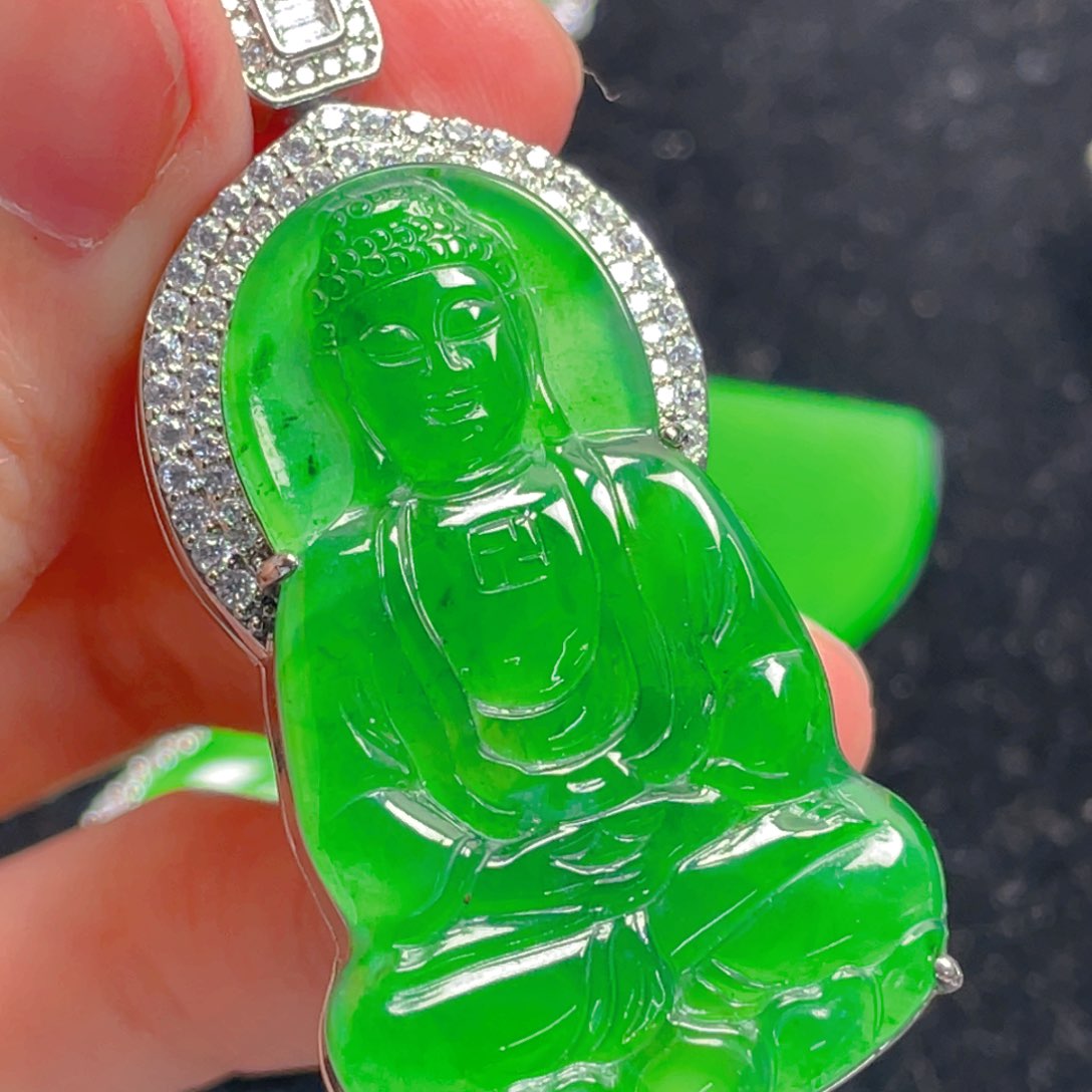 翡翠吊坠(不含链)未镶嵌