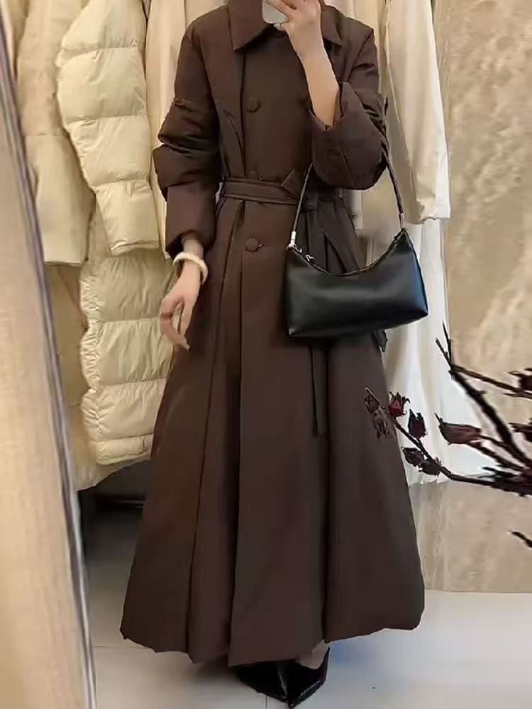 （莉莉家）冬季新款翻领长袖时尚气质显瘦加厚长款棉服大衣大码女装