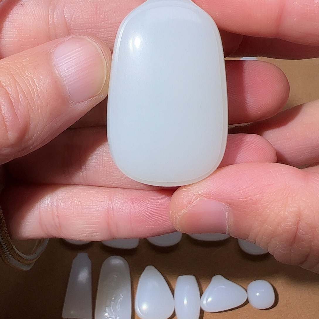 和田玉挂坠未镶嵌愿***游