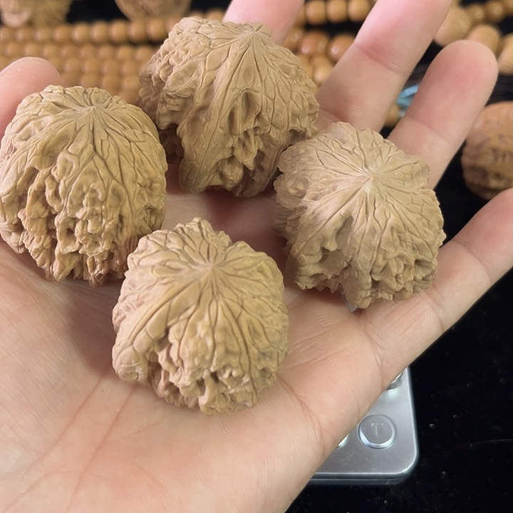 把件文玩核桃39左右微瑕暴雪，买一送一，新手福利