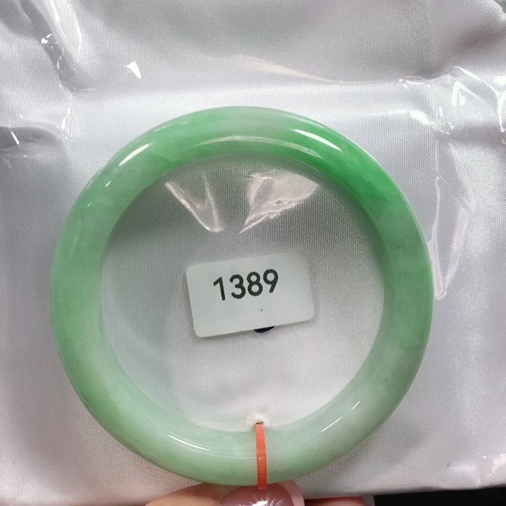 翡翠手镯未镶嵌天然翡翠手镯5703