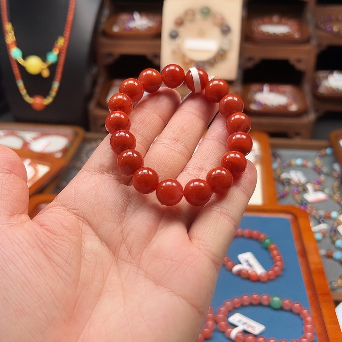 小***子南红玛瑙未镶嵌手链