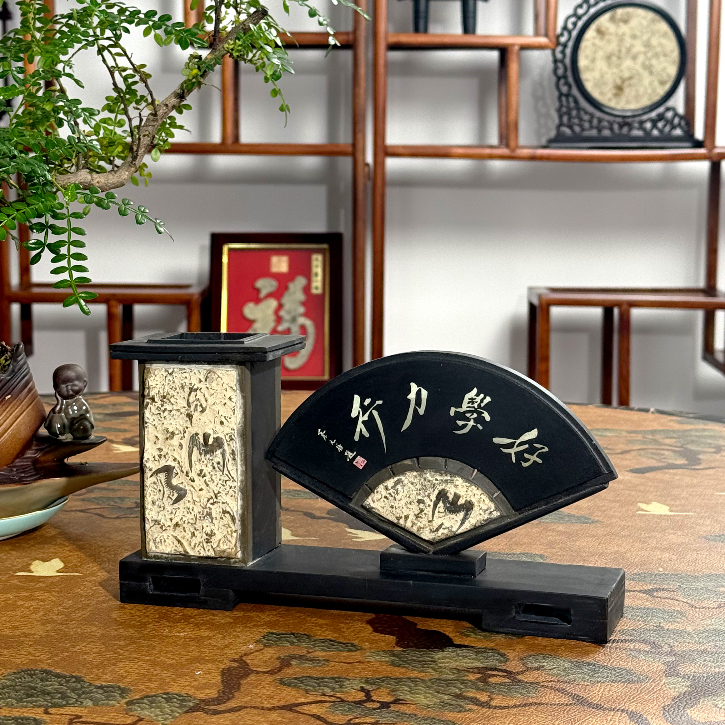 三叶虫化石燕子石好学力行摆件