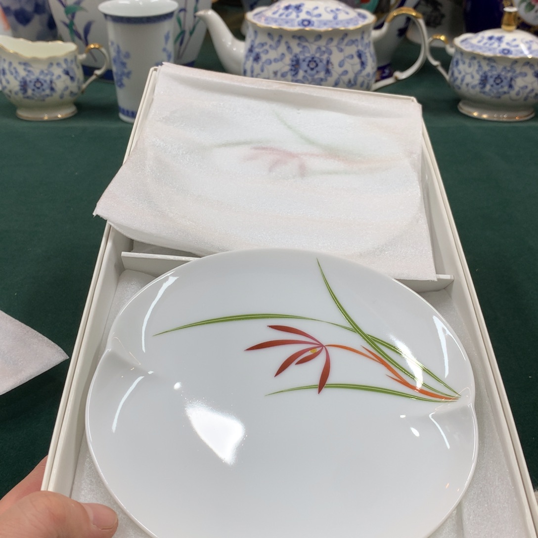 摆件全是大漂亮瓷器啊美美哒