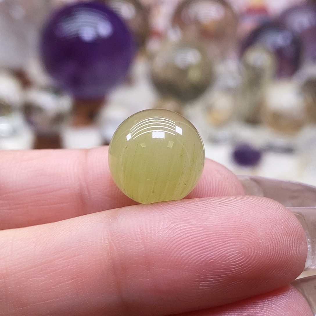 未镶嵌水晶珠宝半成品