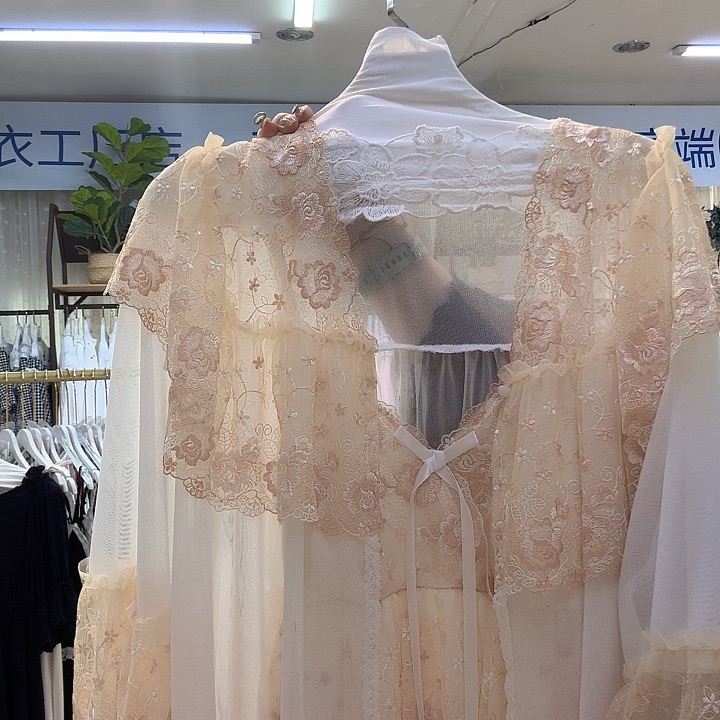 三醋酯纤维重工宫廷款彩秀刺绣款