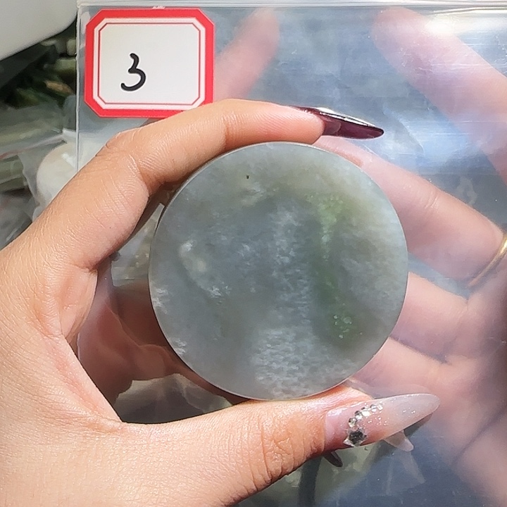 和田玉未镶嵌珠宝半成品