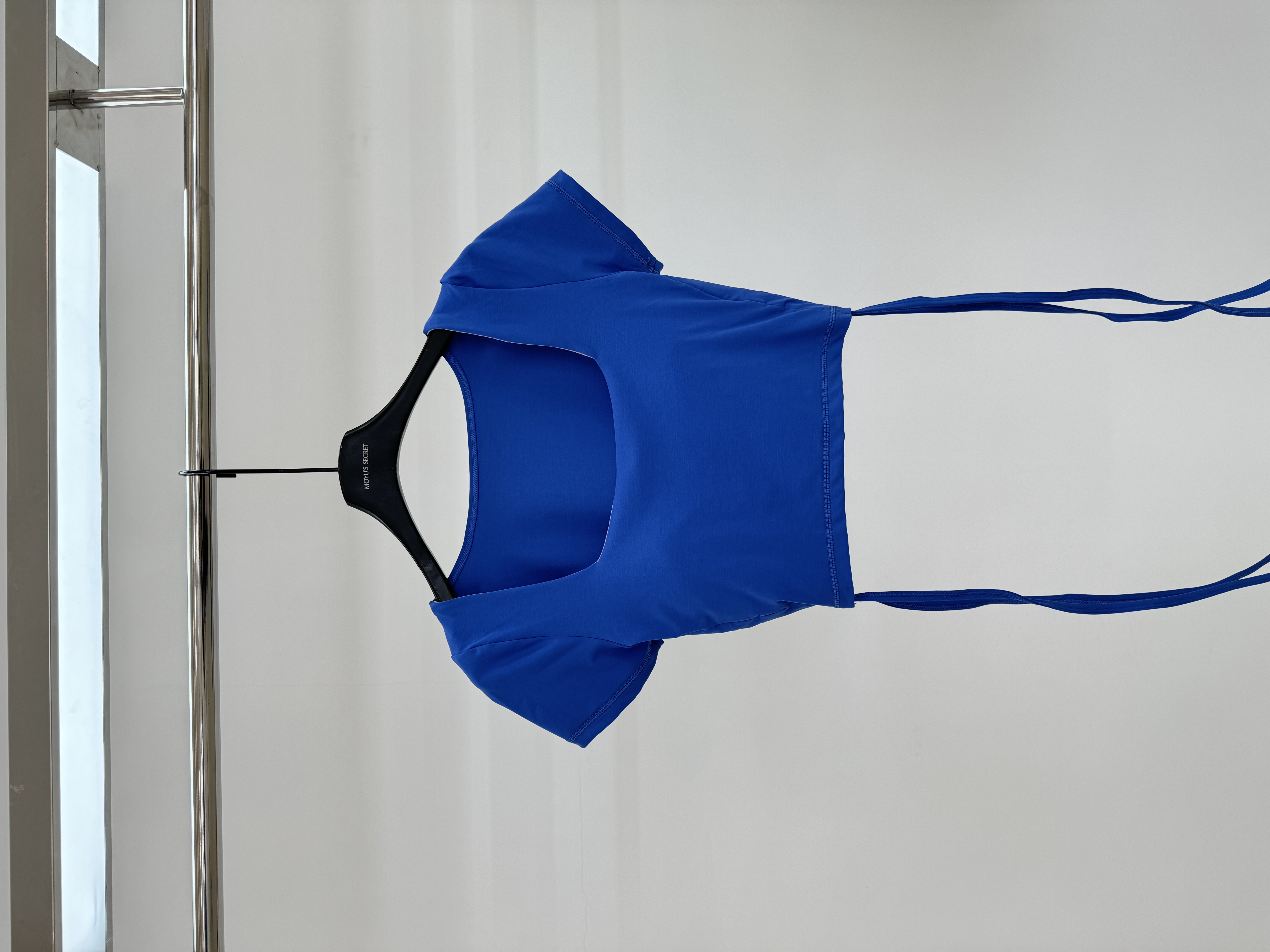 no退no换微脏微暇  1008女士时尚健身上衣